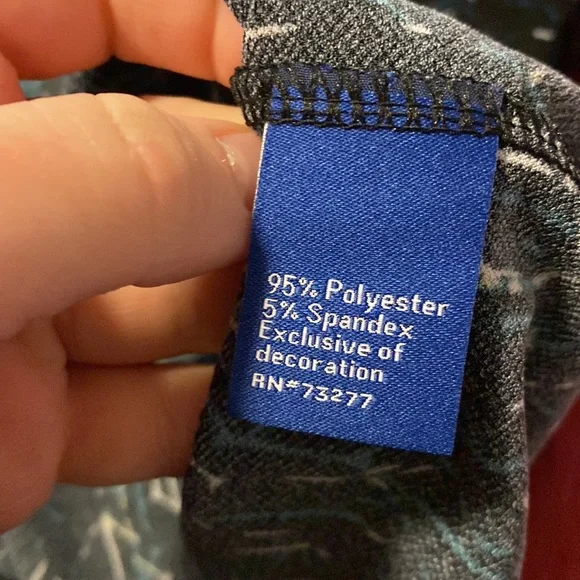 NWT🌺 Apt 9 black faux wrap geometric pattern dress with tie waist - Picture 8 of 9